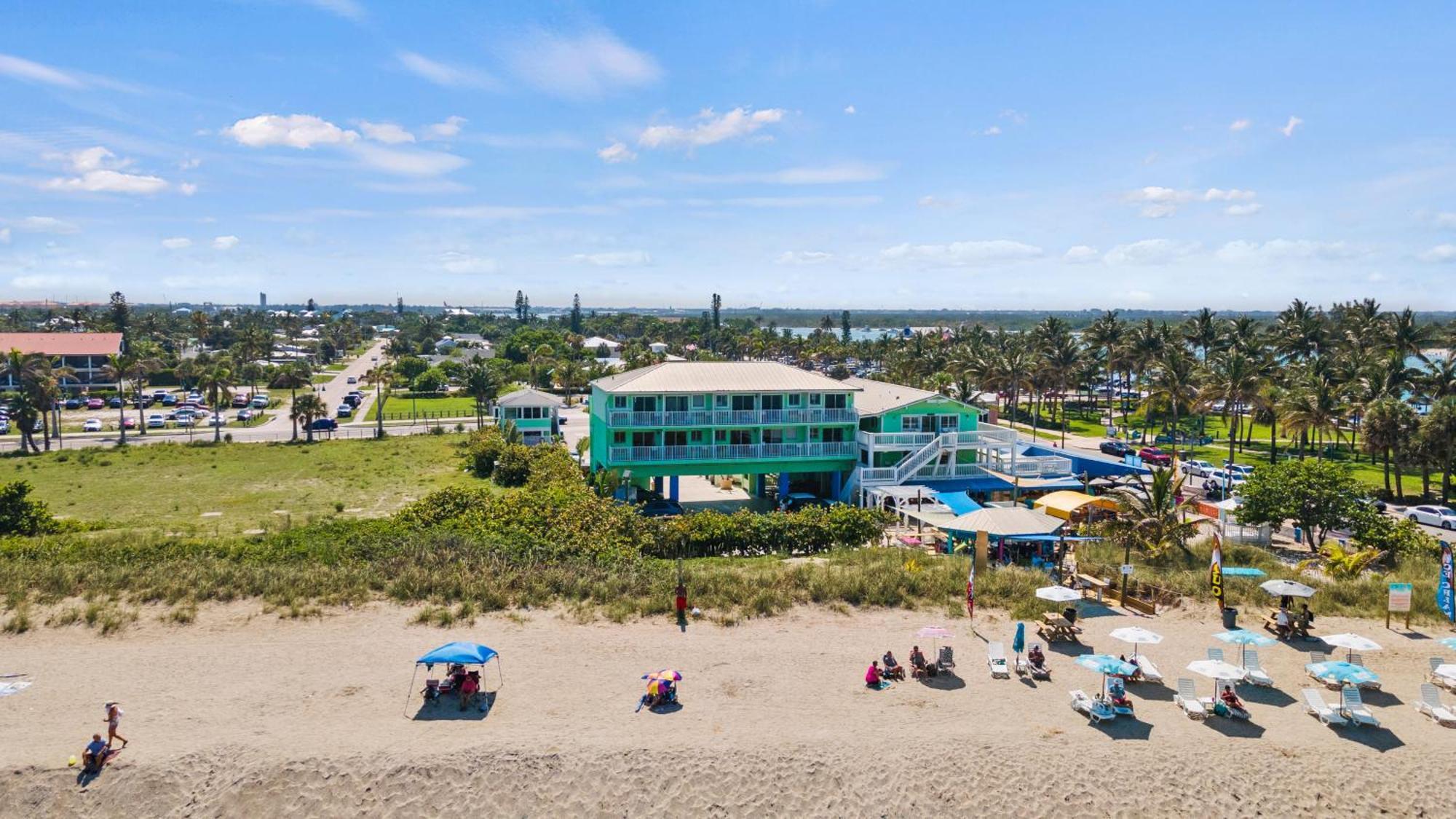 Partial Ocean View Hotel Room- King Bed #1 Fort Pierce Exteriör bild